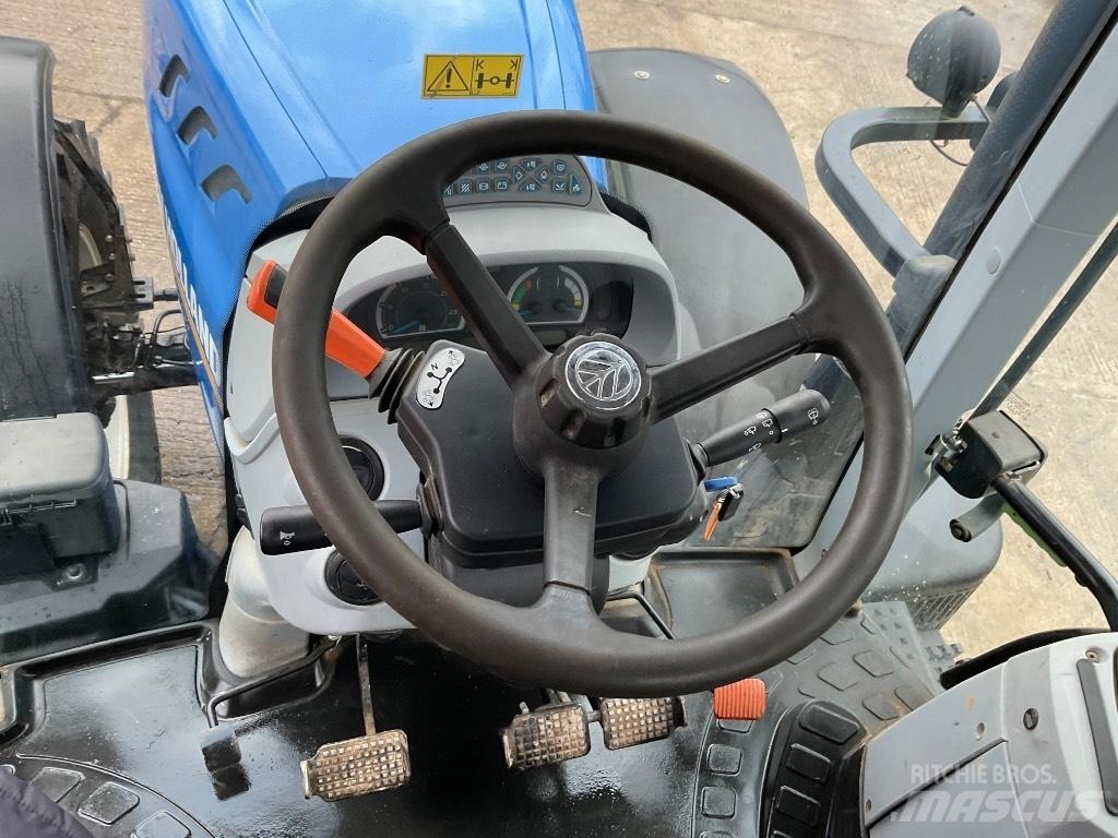 New Holland T 7.245 Tractoren
