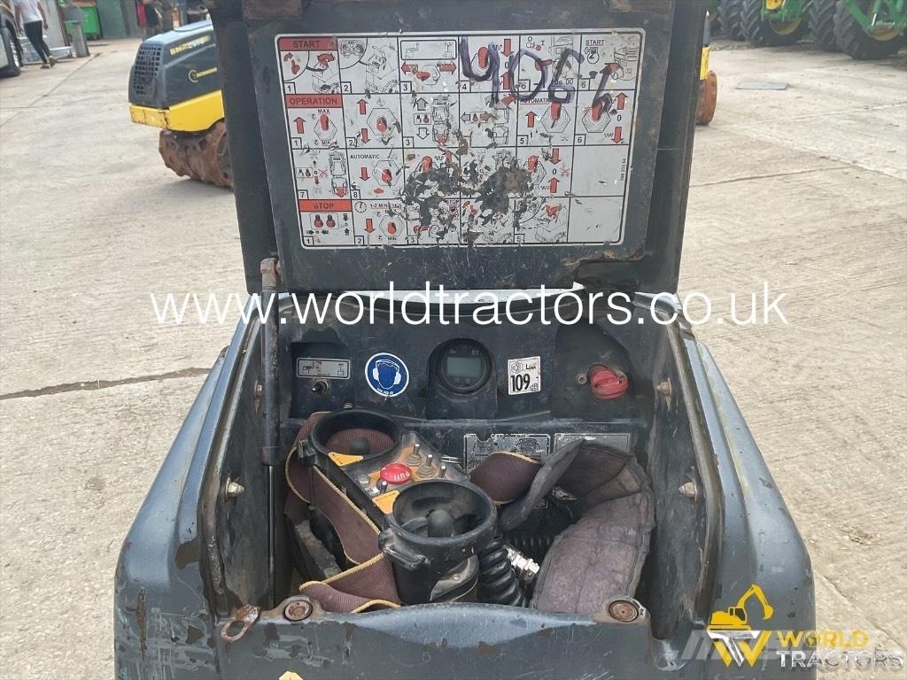 Bomag BMP 8500 Trilmachines