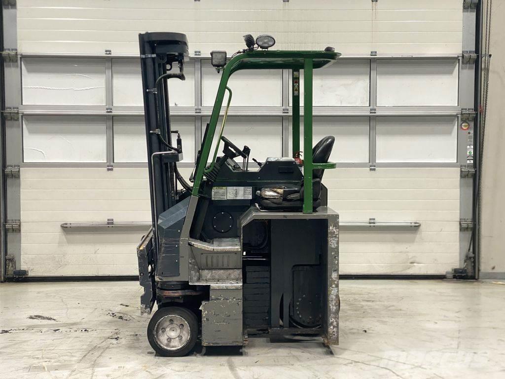 Combilift CBE2500 Zijlader