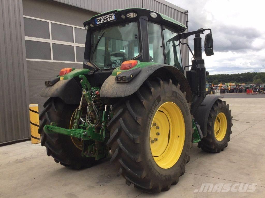 John Deere 6120 M Tractoren
