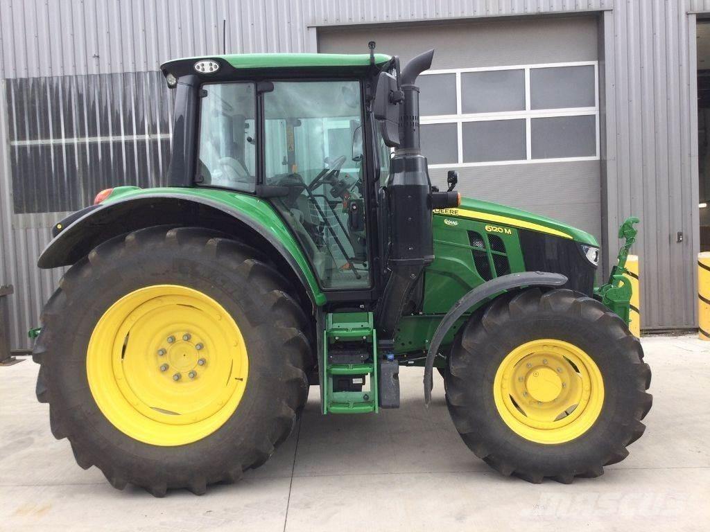 John Deere 6120 M Tractoren