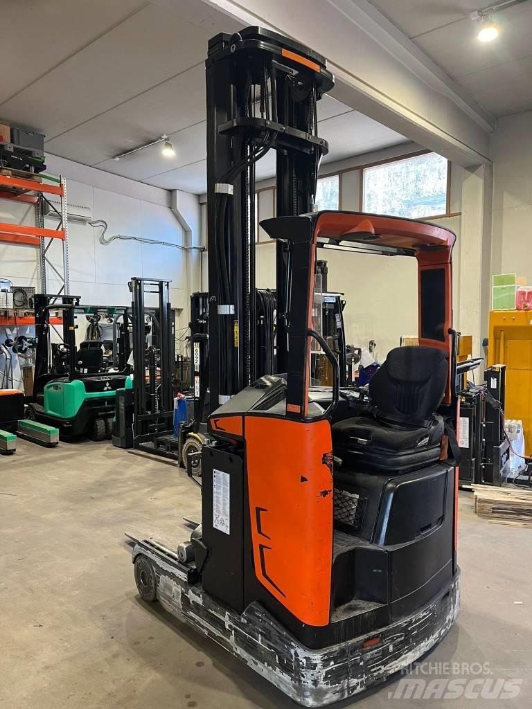 Rocla HX 14 F Reachtruck voor hoog niveau
