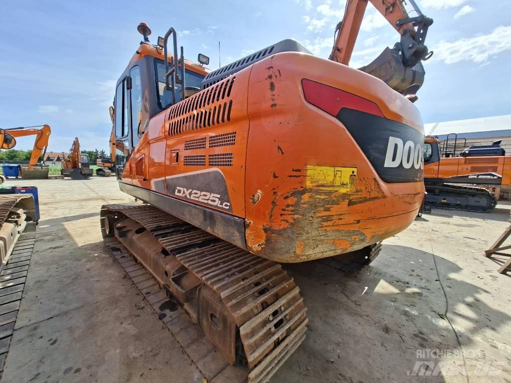 Doosan DX 225 LC-5 Rupsgraafmachines