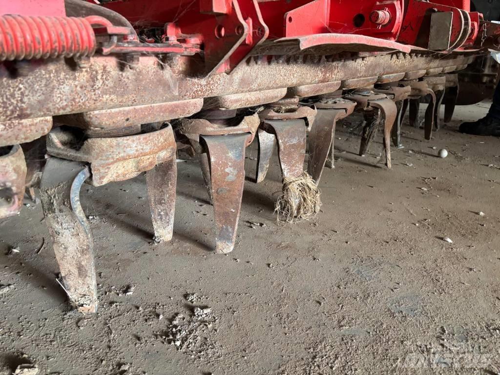Kuhn HR 3003 D Rotorkopeggen / rototillers