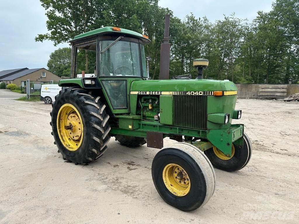 John Deere 4040 Tractoren