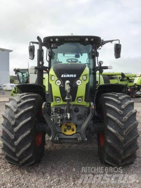 CLAAS AXION 810 Tractoren