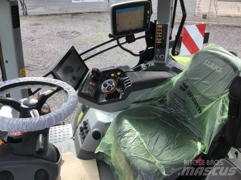 CLAAS AXION 810 Tractoren