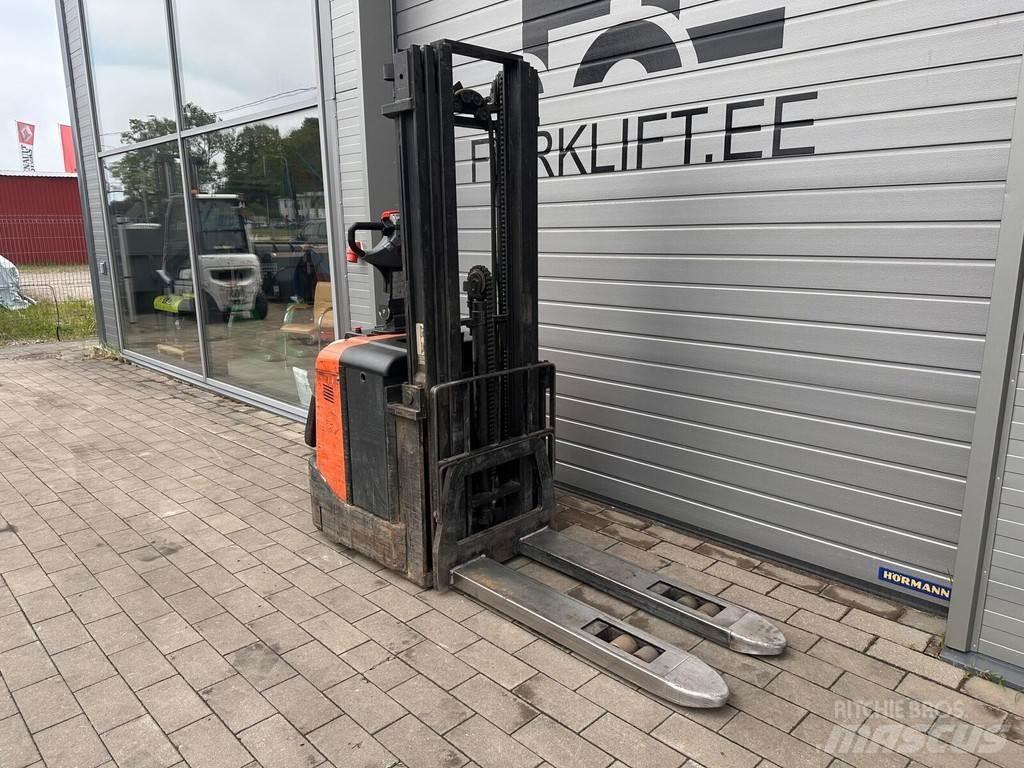 BT SPE125 Meeloop stapelaar