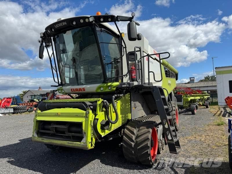 CLAAS LEXION 6900 Maaidorsmachines
