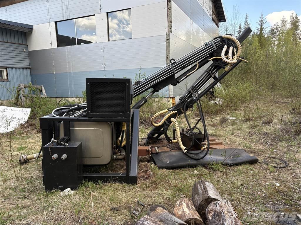  Ratemex 700T Klepelmaaiers