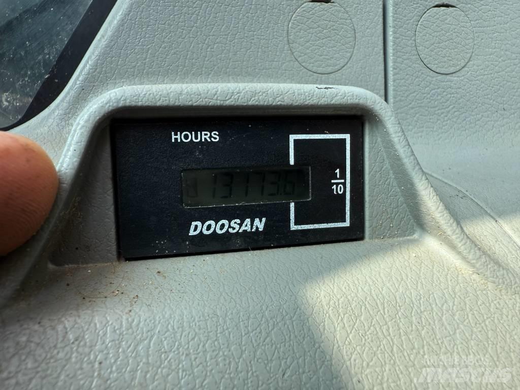 Doosan DX 255 LC-5 Rupsgraafmachines