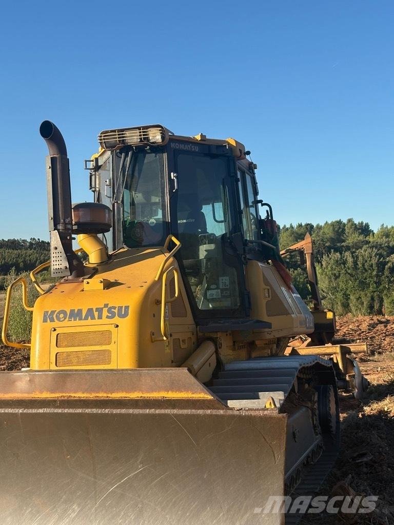 Komatsu D 61 EX-23 Rupsdozers