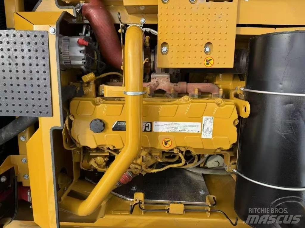 CAT 336 D Rupsgraafmachines