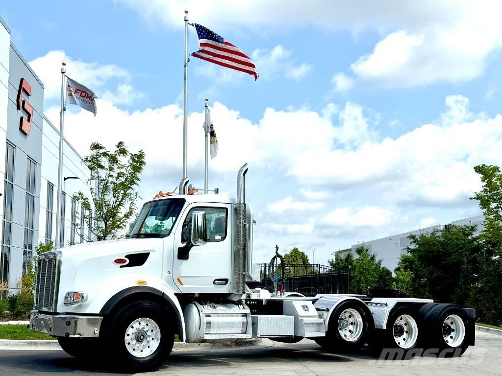 Peterbilt 567 Trekkers