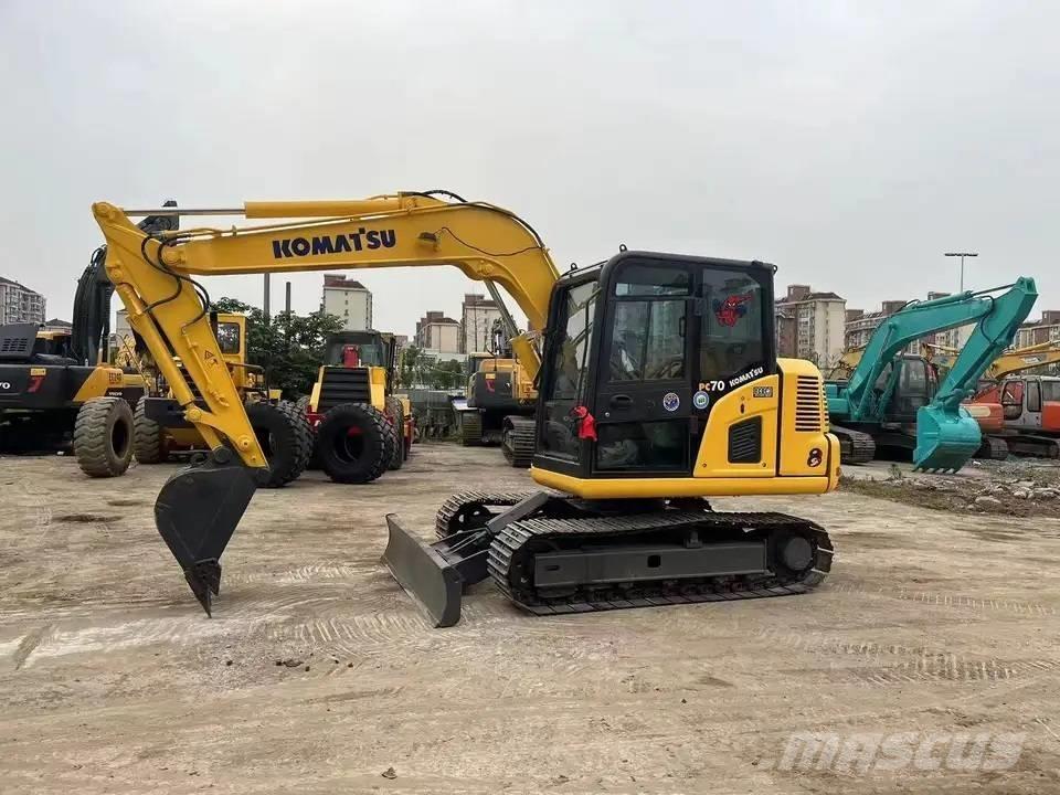 Komatsu PC70-8 Midigraafmachines 7t - 12t