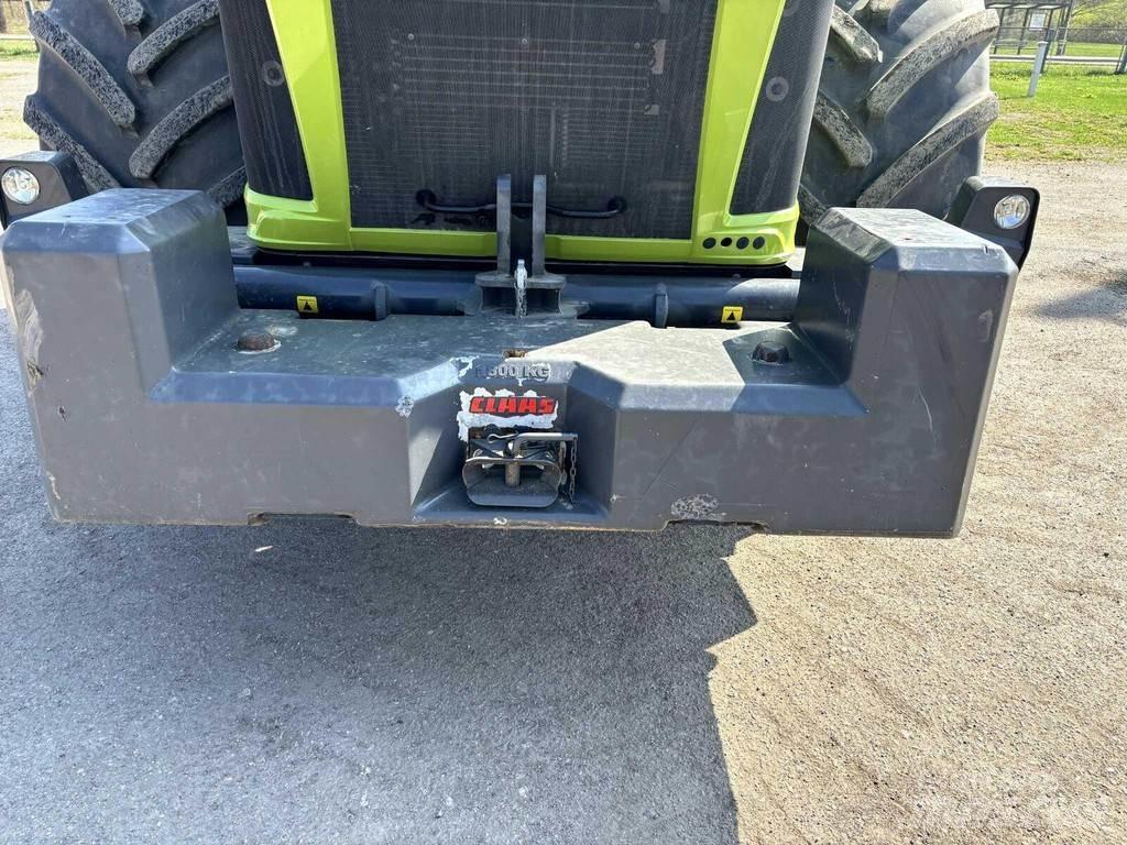 CLAAS Xerion 5000 Tractoren