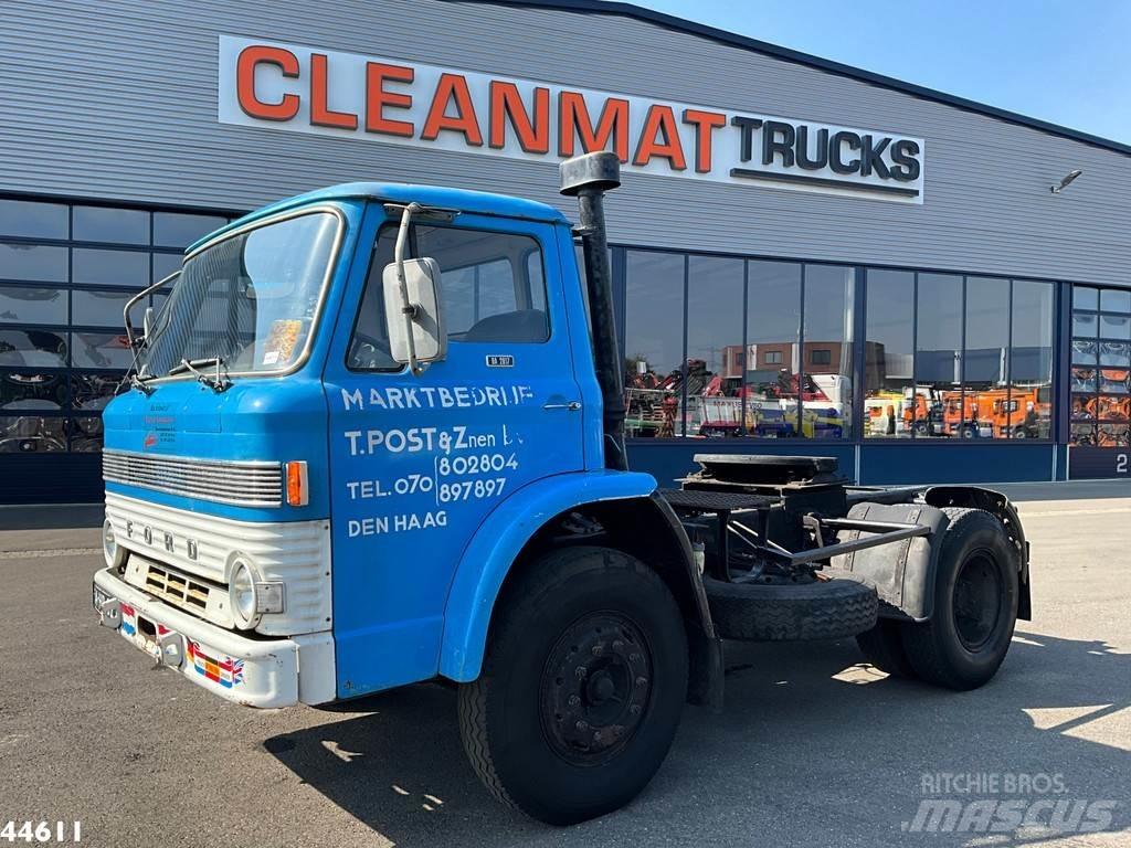 Ford DA 2817 Trekkers