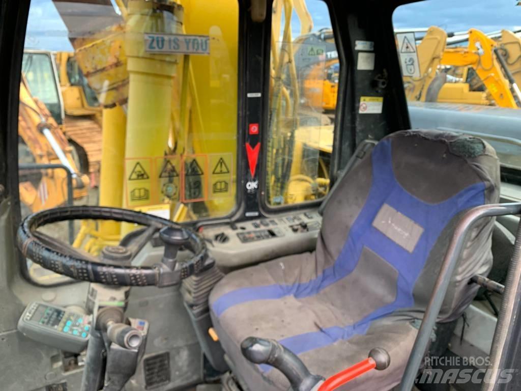 Komatsu PW 170 ES Wielgraafmachines