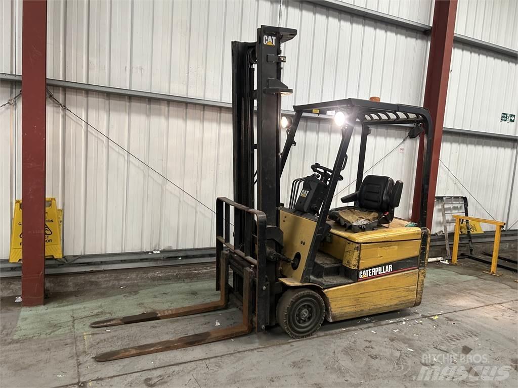CAT EP16KT Elektrische heftrucks