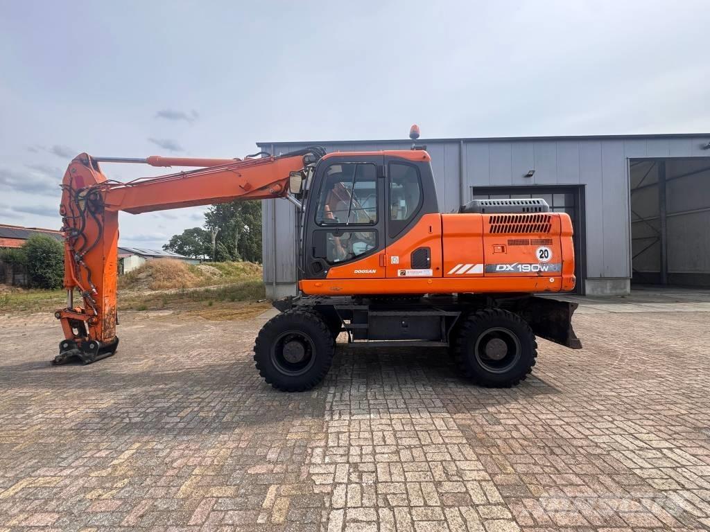 Doosan DX 190 W-3 Wielgraafmachines