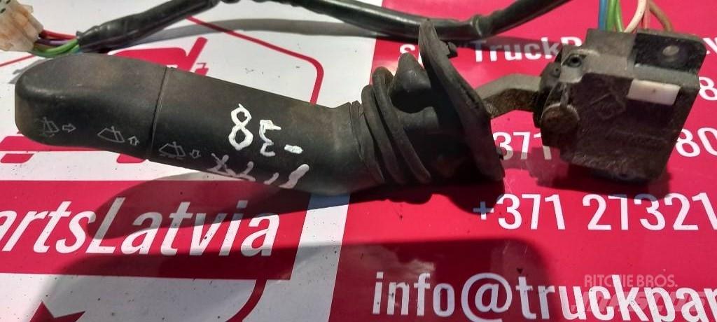 Scania R 420.  1424970 Cabine en interieur