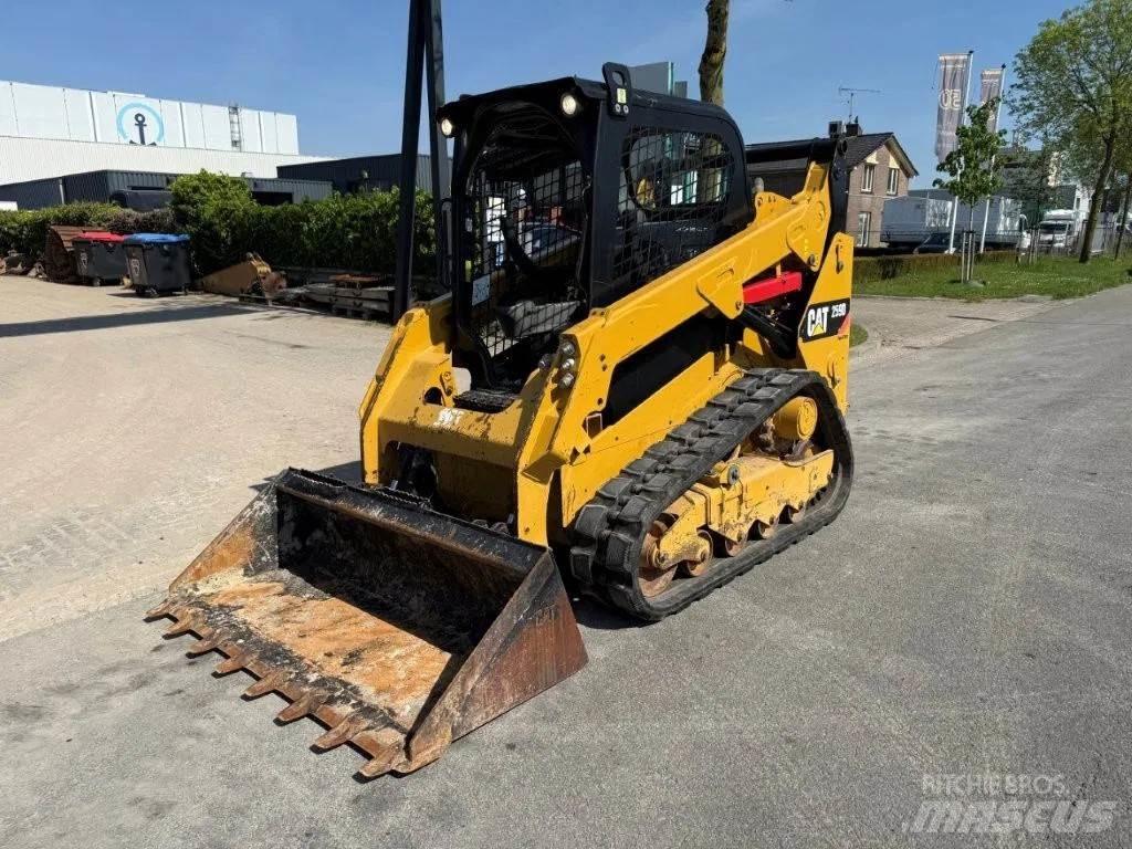 CAT 259D Schrankladers