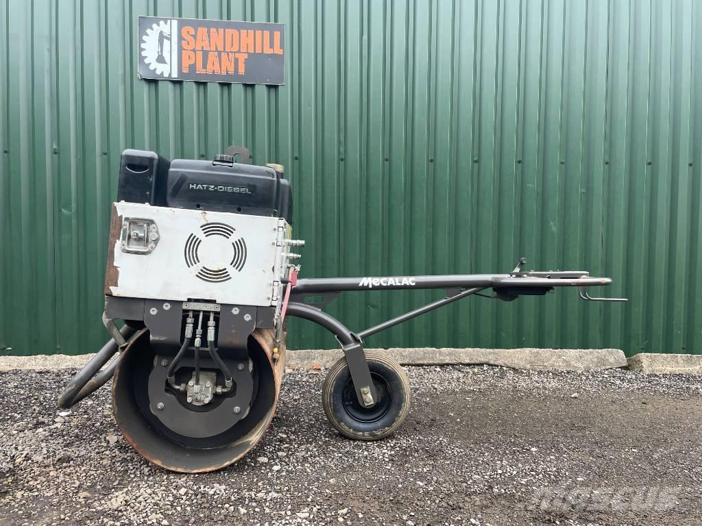 Mecalac MBR 71 Trilrolwalsen