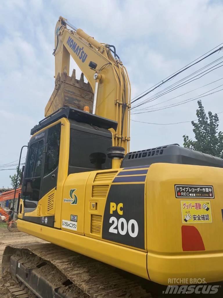 Komatsu P C200-8 Rupsgraafmachines