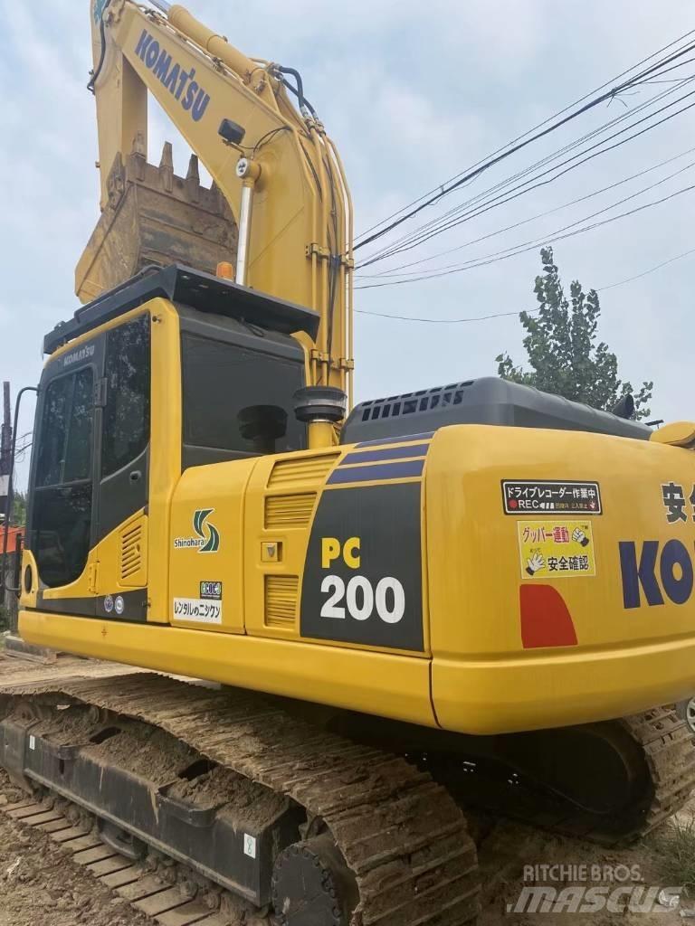 Komatsu P C200-8 Rupsgraafmachines