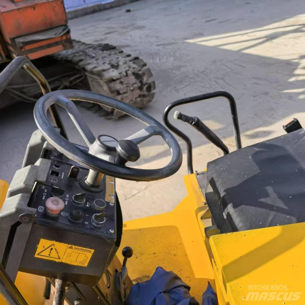 Dynapac CC 142 Trilrolwalsen