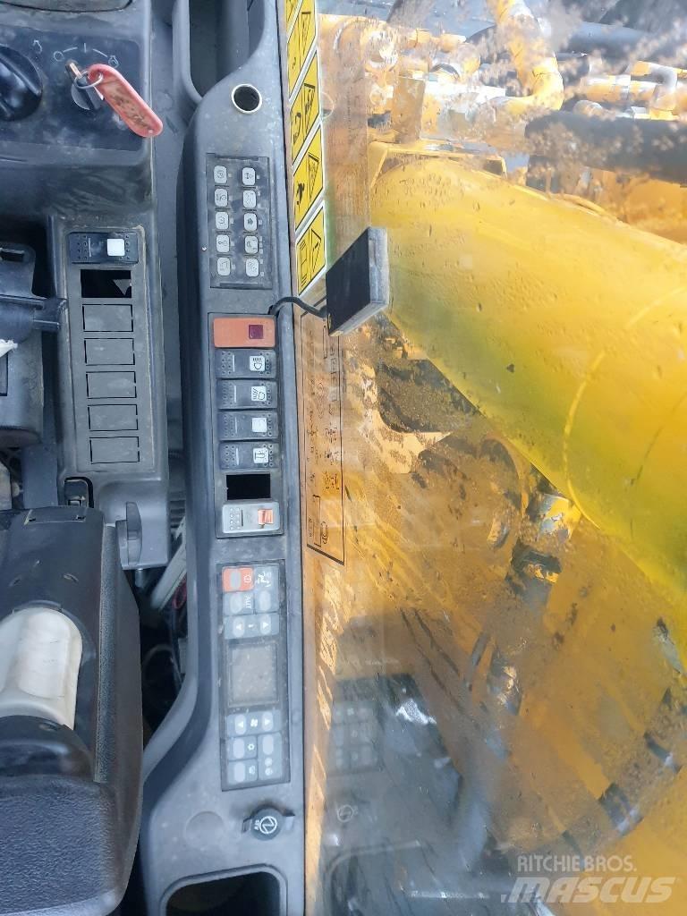 CAT M 316 D Wielgraafmachines