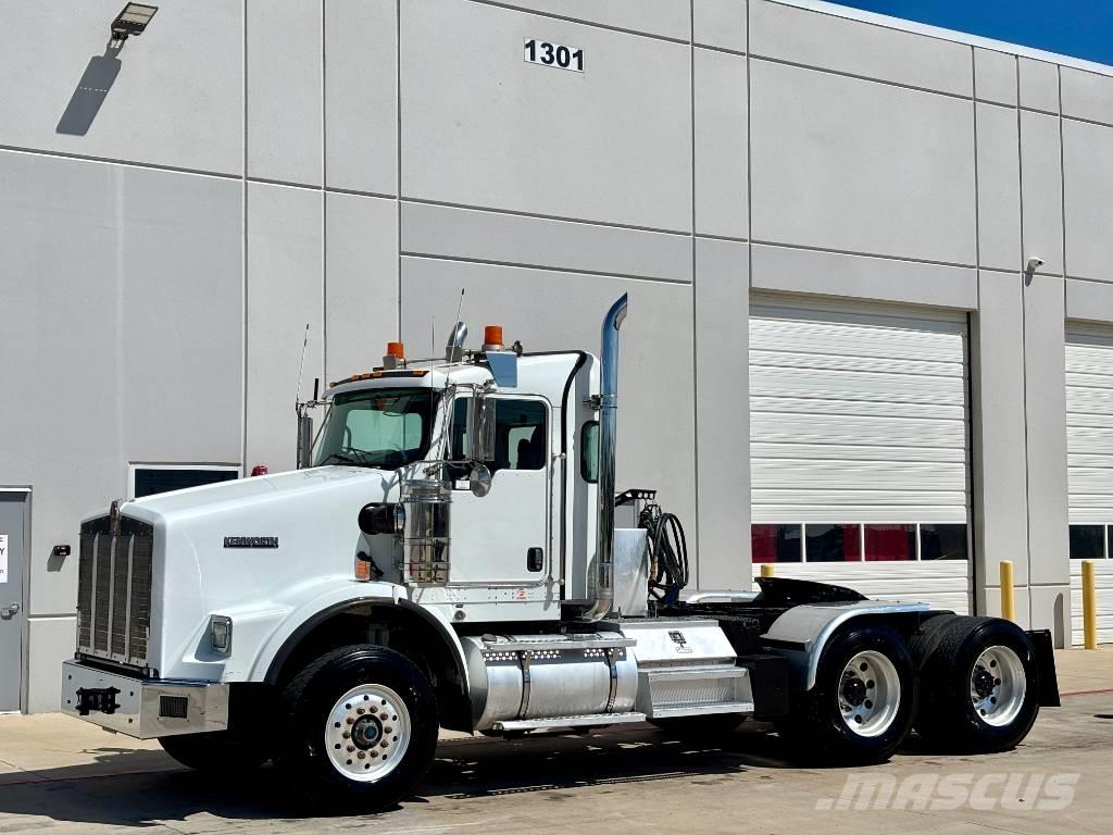 Kenworth T 800 Trekkers