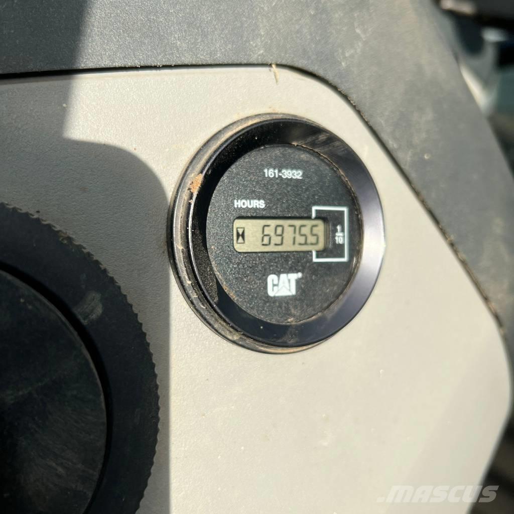 CAT 444 E Graaf-laadcombinaties