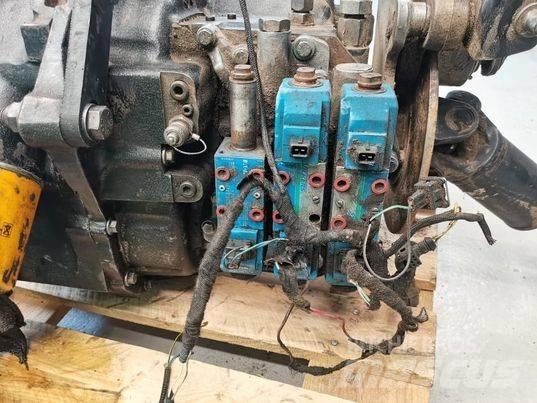 JCB 540-70 gearbox Transmissie