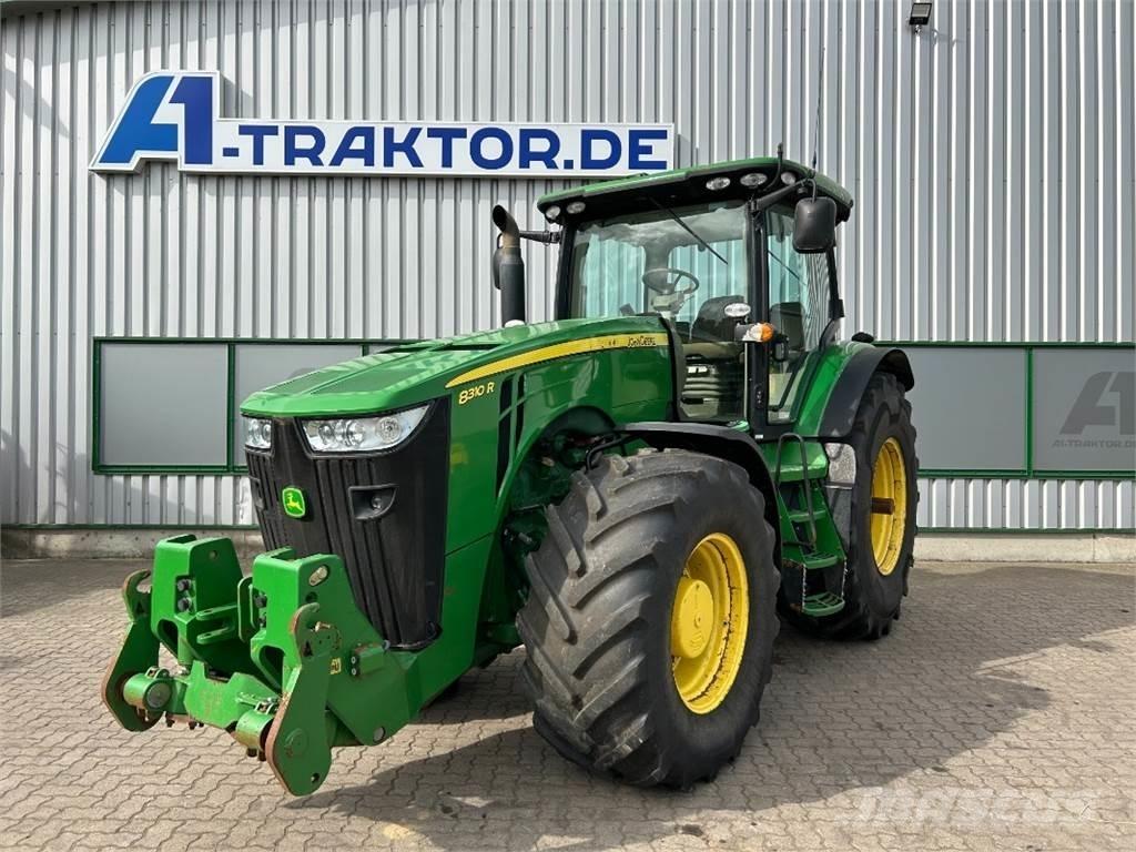 John Deere 8310R Tractoren