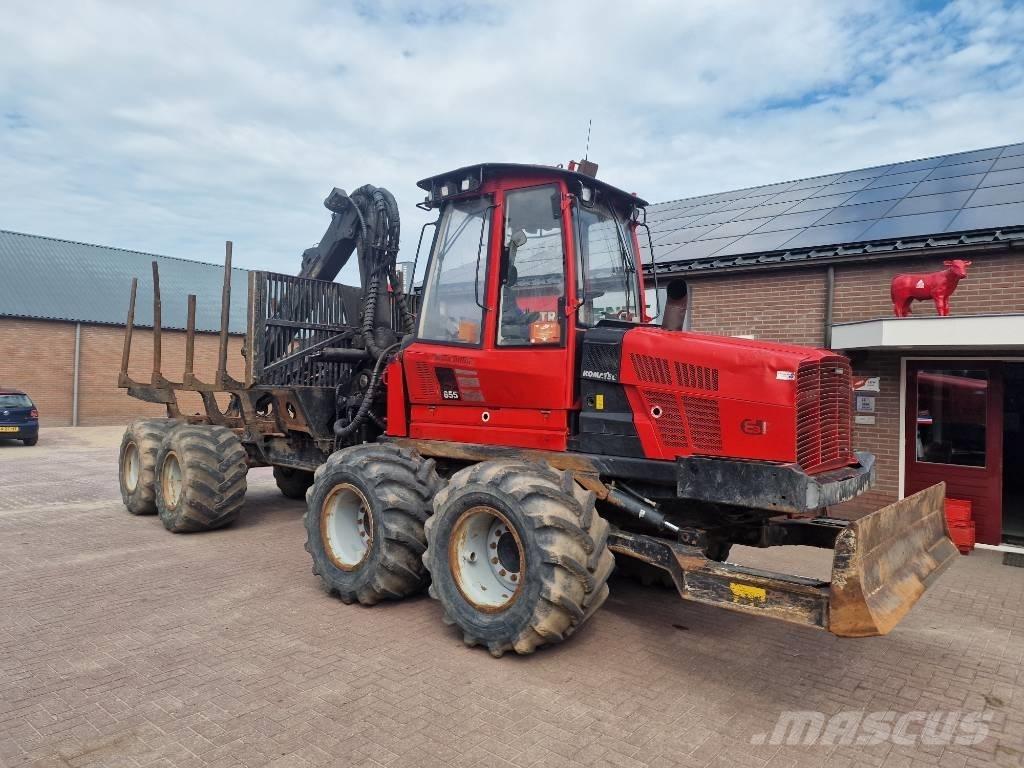 Komatsu 855 Uitrijwagens