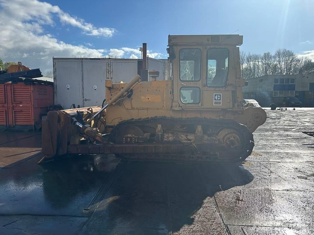CAT D6D with winch Rupsdozers
