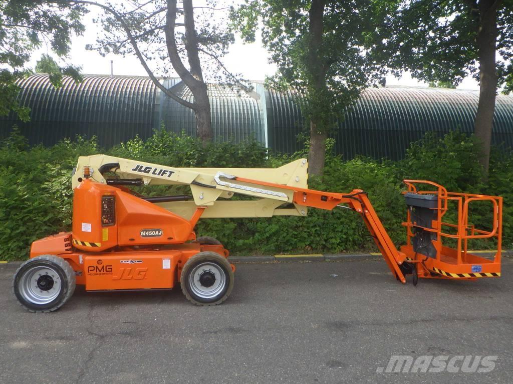 JLG M450AJ Knikarmhoogwerkers