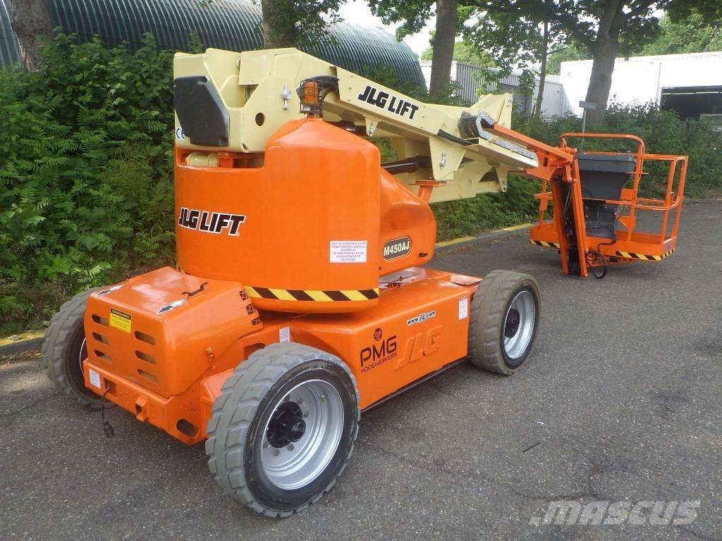 JLG M450AJ Knikarmhoogwerkers