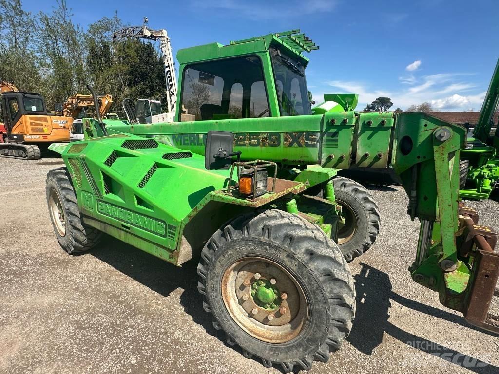 Merlo P 25.9 Verreikers