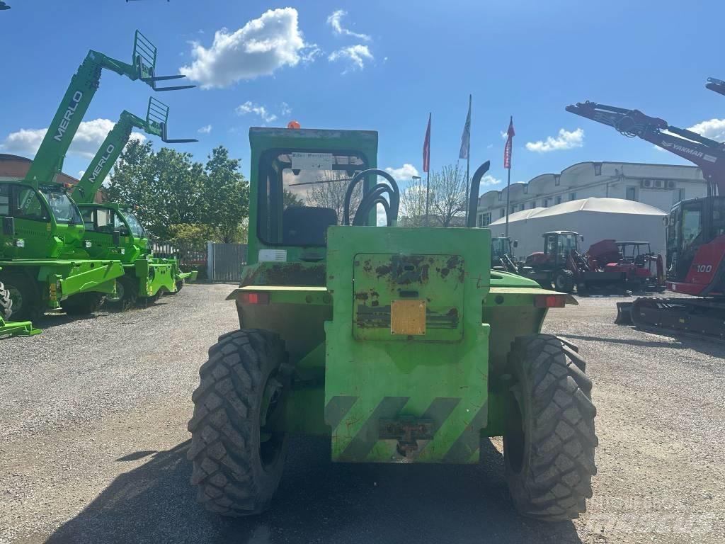 Merlo P 25.9 Verreikers