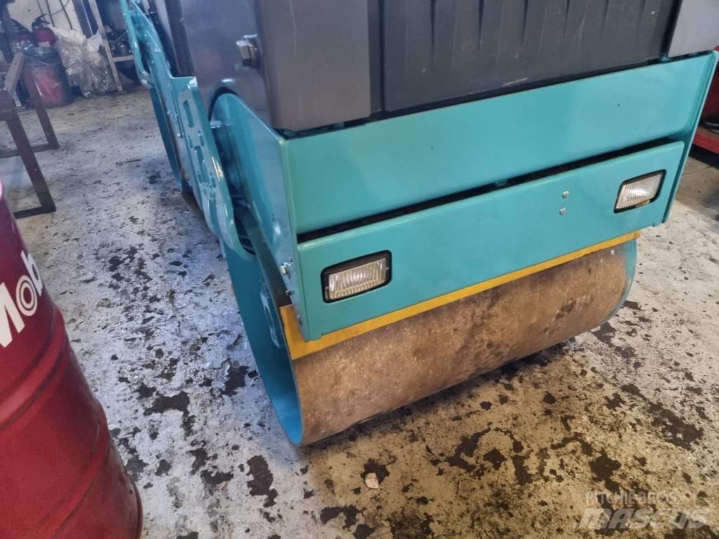 Bomag BW 100 AD-4 Duowalsen