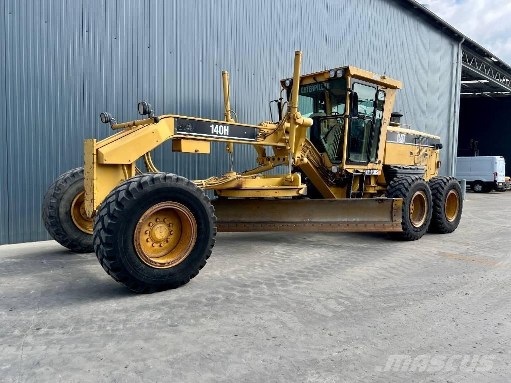 CAT 140H Graders