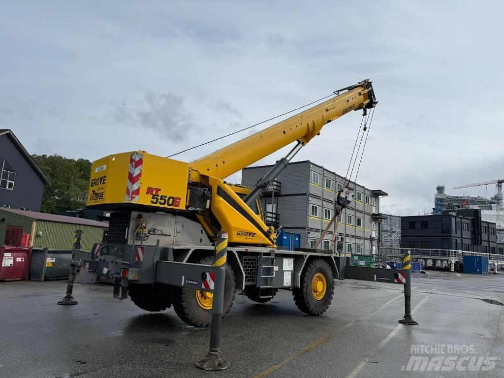 Grove RT 550 E Ruw terrein kranen