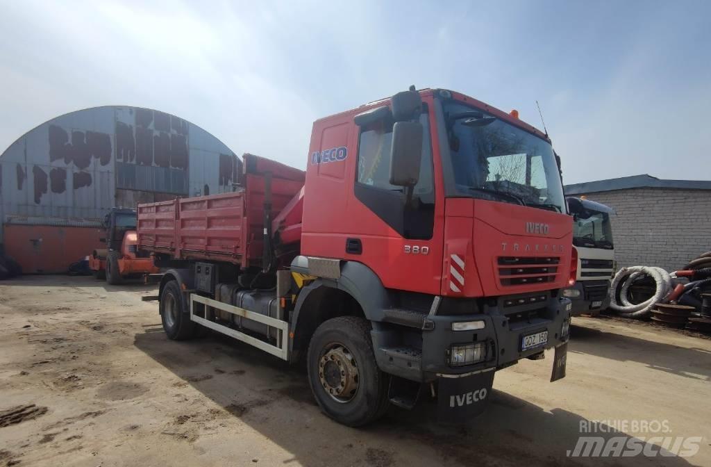 Iveco Trakker 380 Kipper