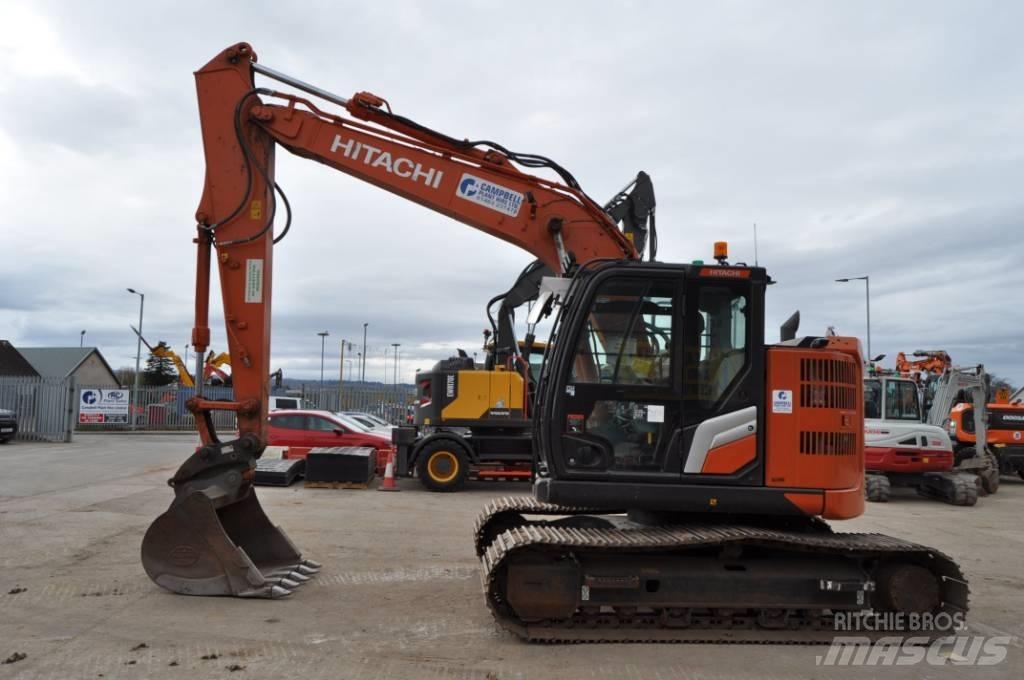 Hitachi ZX 135 US-7 Rupsgraafmachines