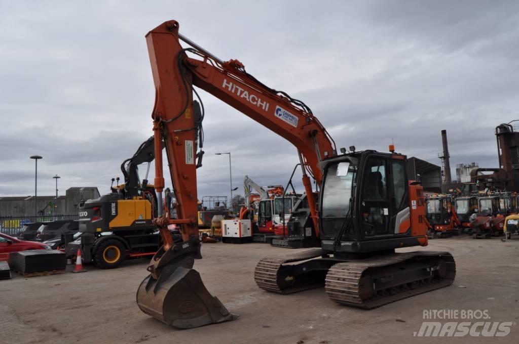 Hitachi ZX 135 US-7 Rupsgraafmachines