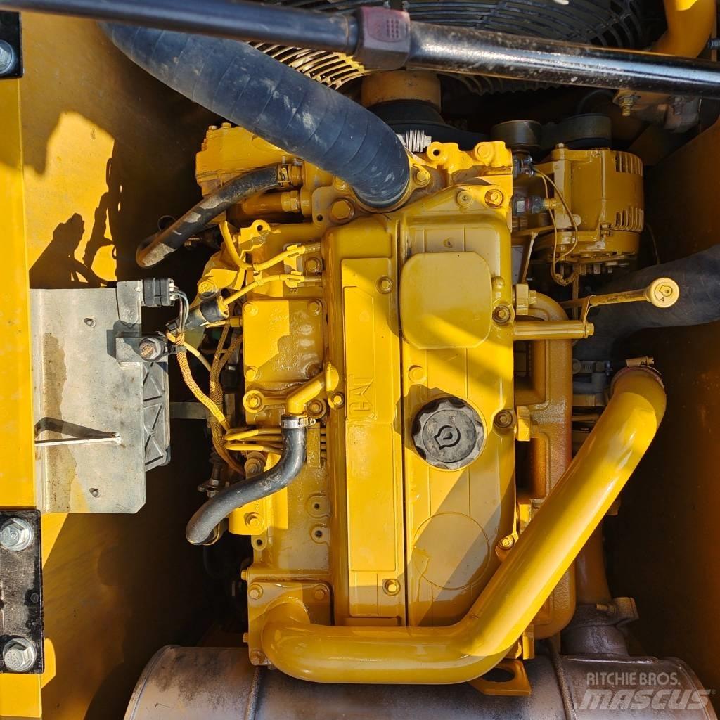 CAT 313 D Rupsgraafmachines