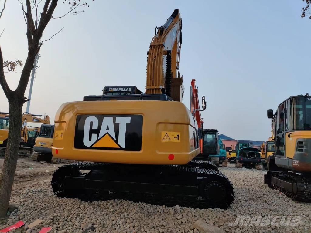 CAT 320 D Rupsgraafmachines