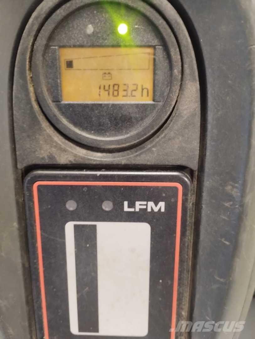 Linde T16 Meeloop stapelaar